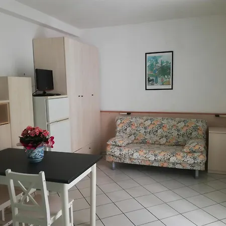 Marina Hotel apartamentowy 3*