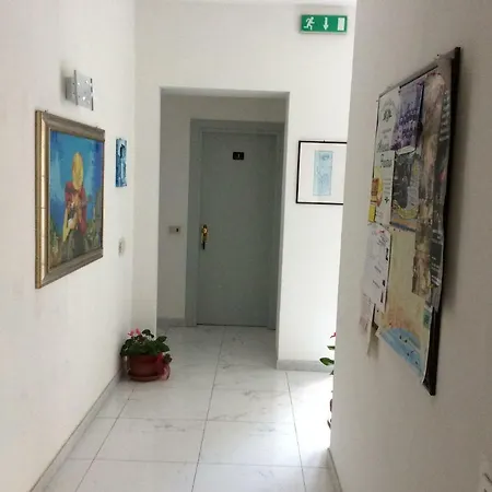 Hotel apartamentowy Marina Alassio