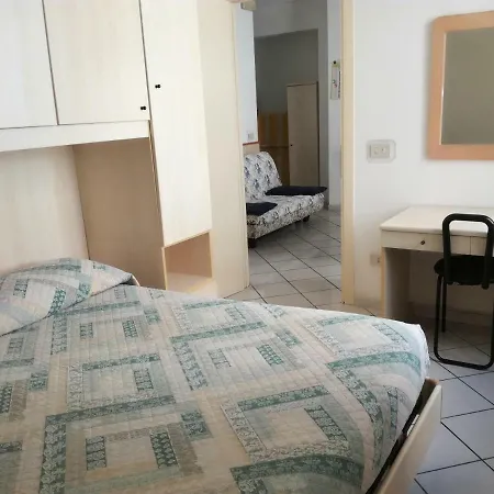 Hotel apartamentowy Marina Alassio