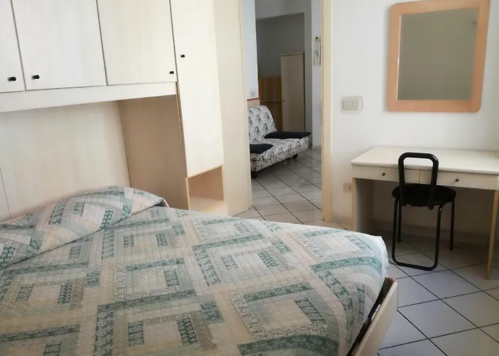 Апарт-готель Marina Алассіо